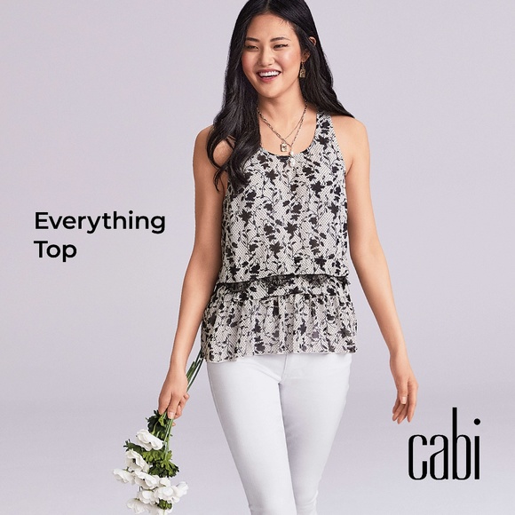 CAbi Tops - cabi Everything Top-Women's Size Small